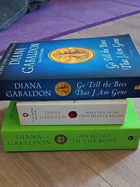 Diana Gabaldon Hardcover Book Stack — Blue, White, Green